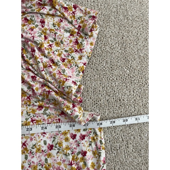 Floral Smocked Women's Top - Picture 7 of 10